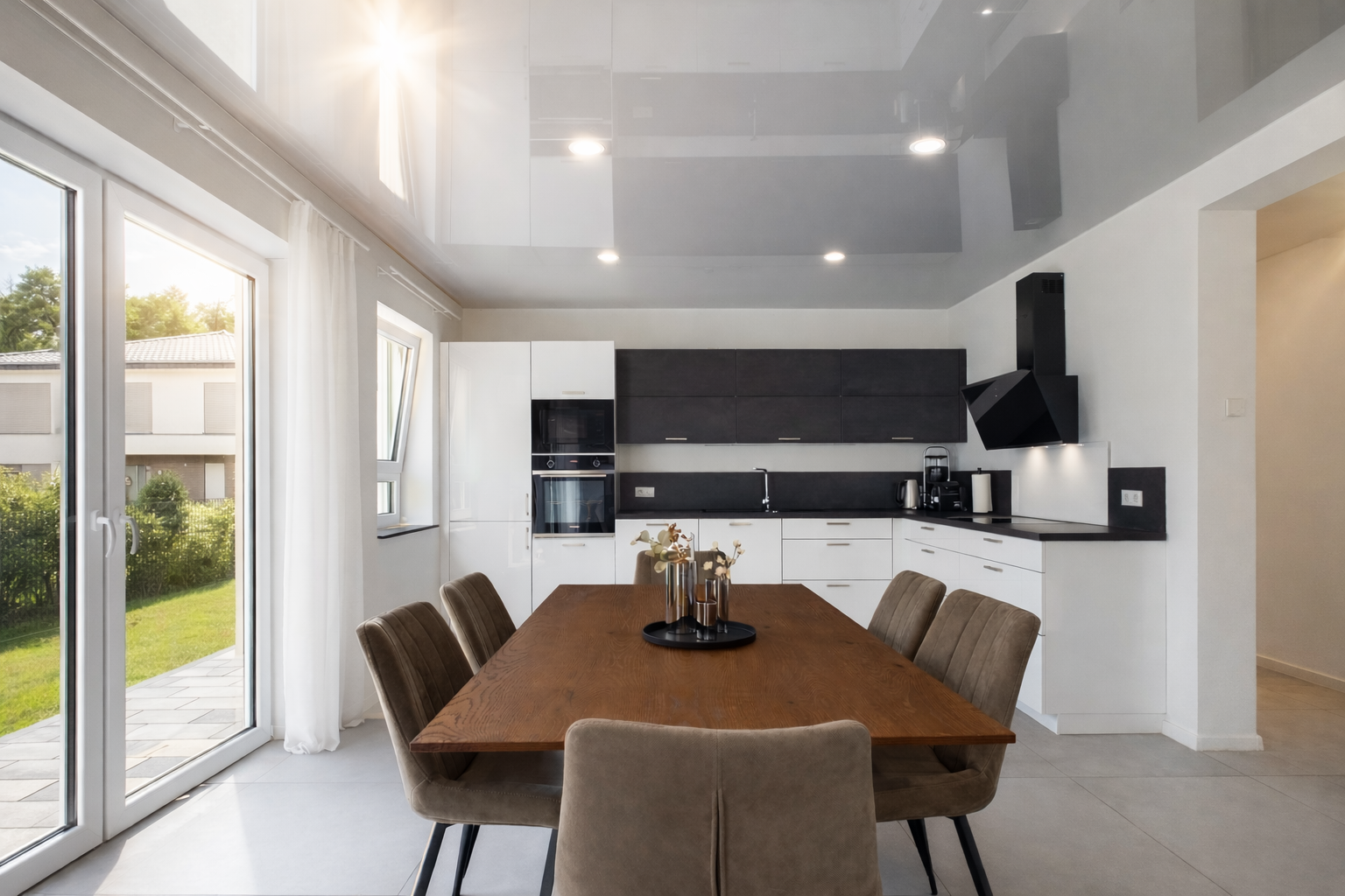 Open dining and kitchen area at TLA Kaiserslautern 71/1